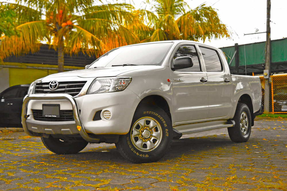 Toyota Hilux 2014