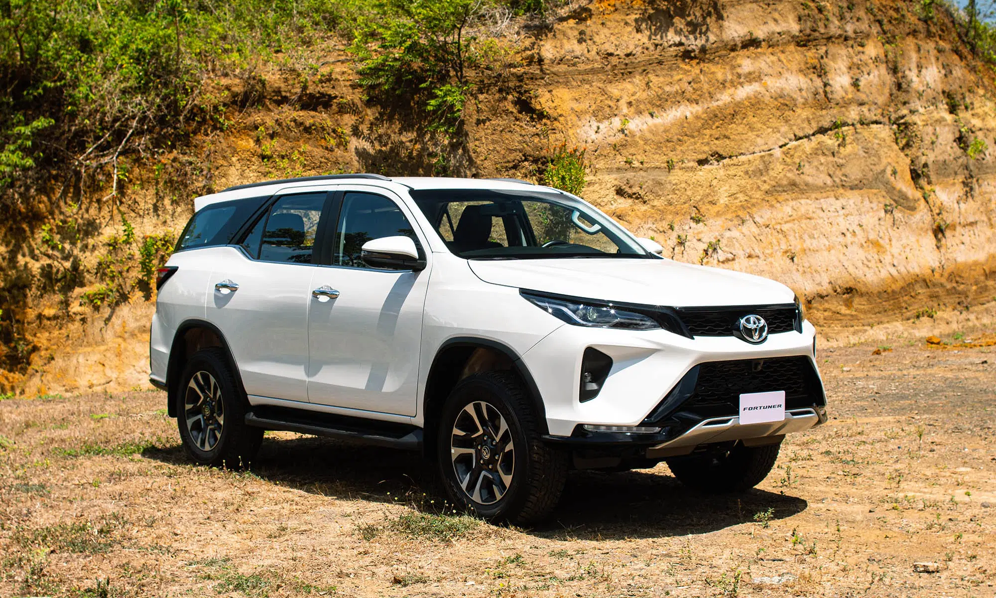 Toyota Fortuner SRV 2025 - Imagen 2