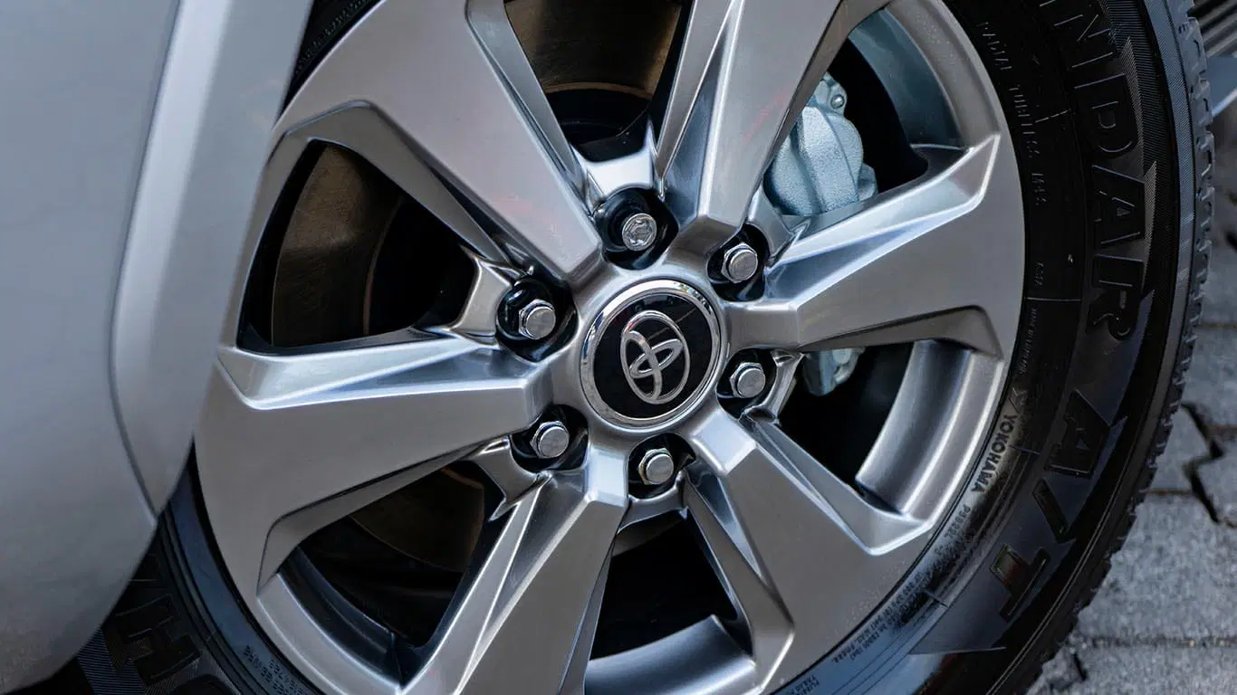 Toyota Land Cruiser LC300 - Imagen 11